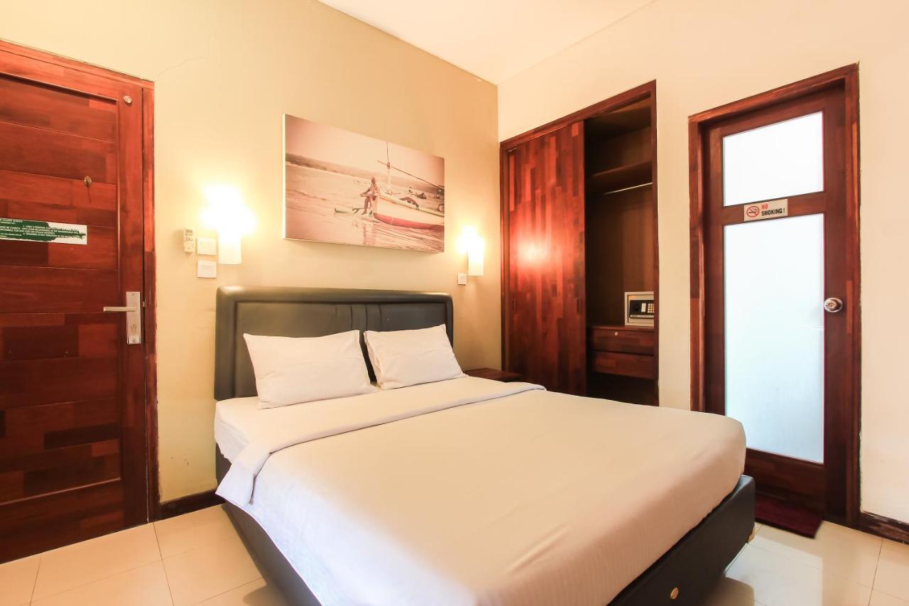 Kuta Legian Inn Екстер'єр фото