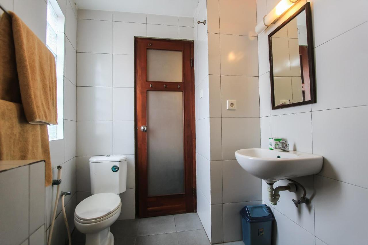 Kuta Legian Inn Екстер'єр фото