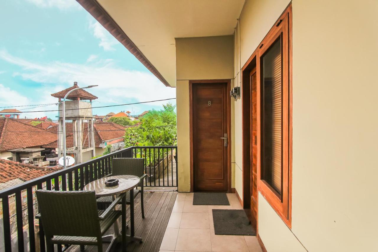 Kuta Legian Inn Екстер'єр фото