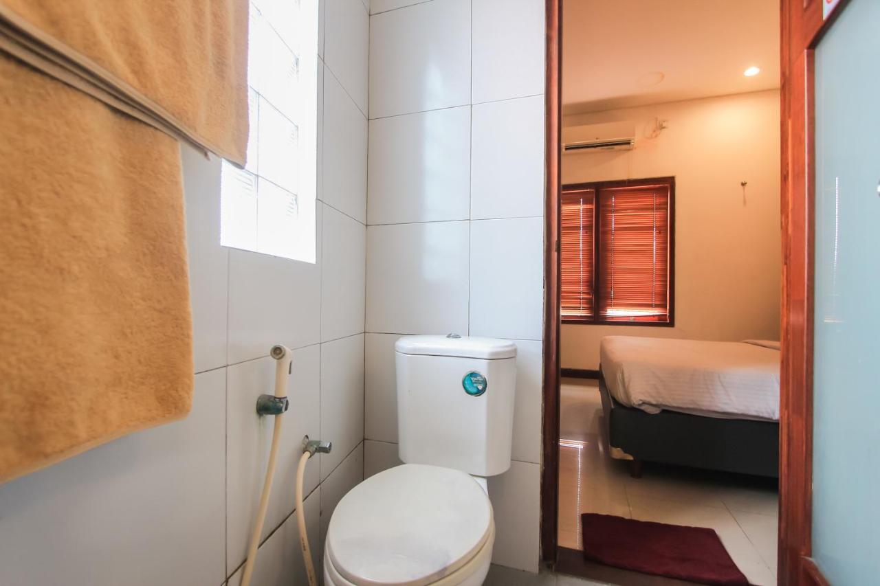 Kuta Legian Inn Екстер'єр фото